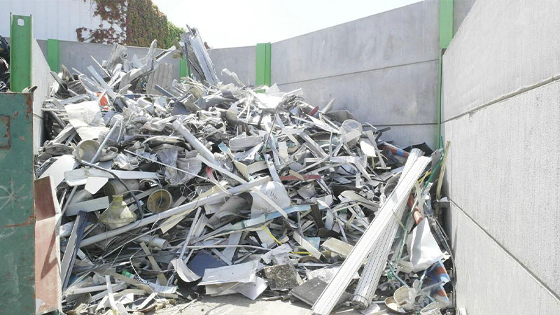Collecte de déchets métalliques à Dieppe
